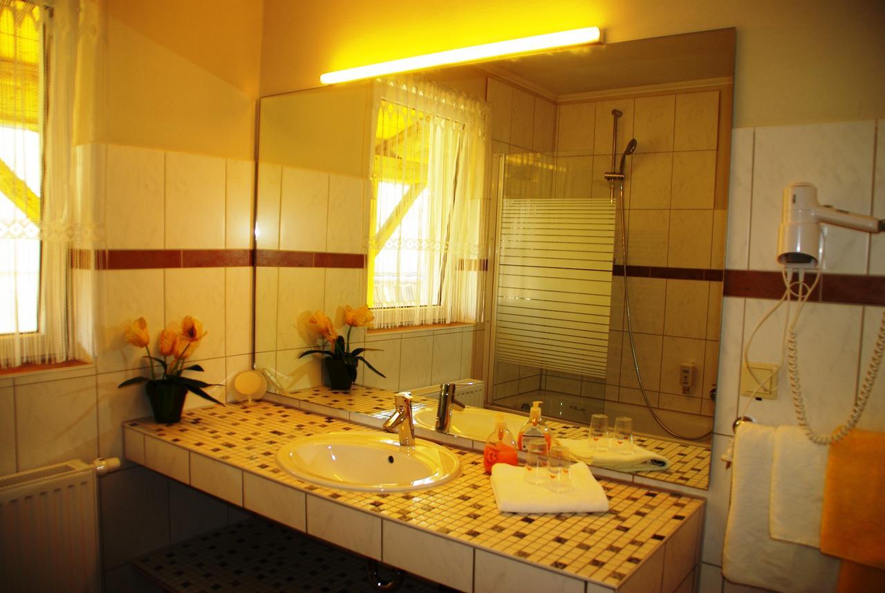 Landhotel Heidekrug Dohma Room photo